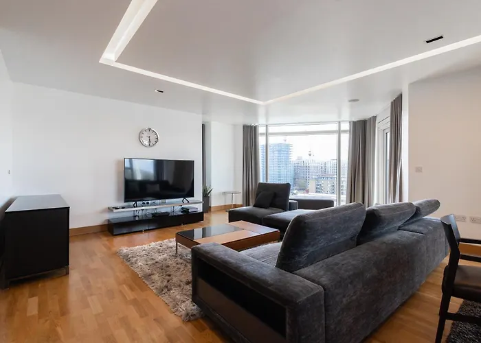 Ads Lux Lettings Ltd - Battersea Reach